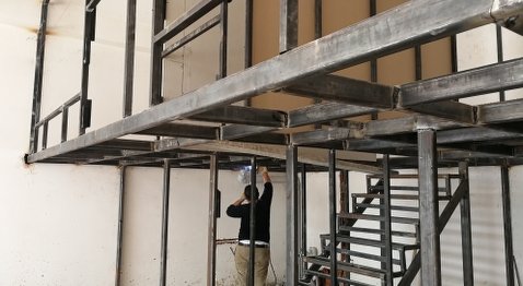 Demir/Metal Asma Kat